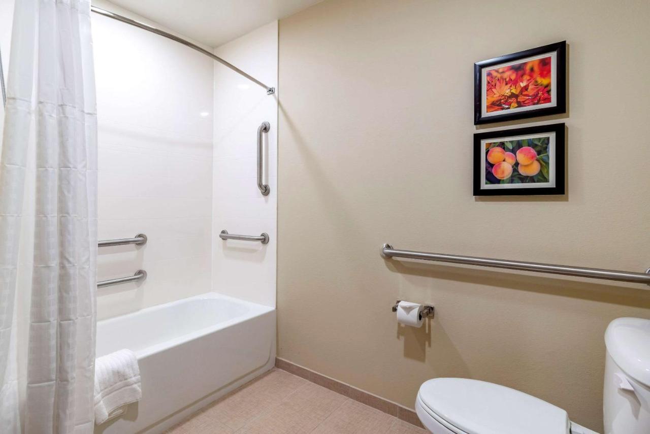 Comfort Suites Newnan Esterno foto